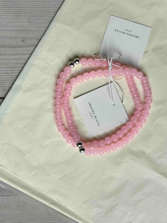 AMANDA-BUGGE-studio-luna-jade-necklace-in-baby-pink