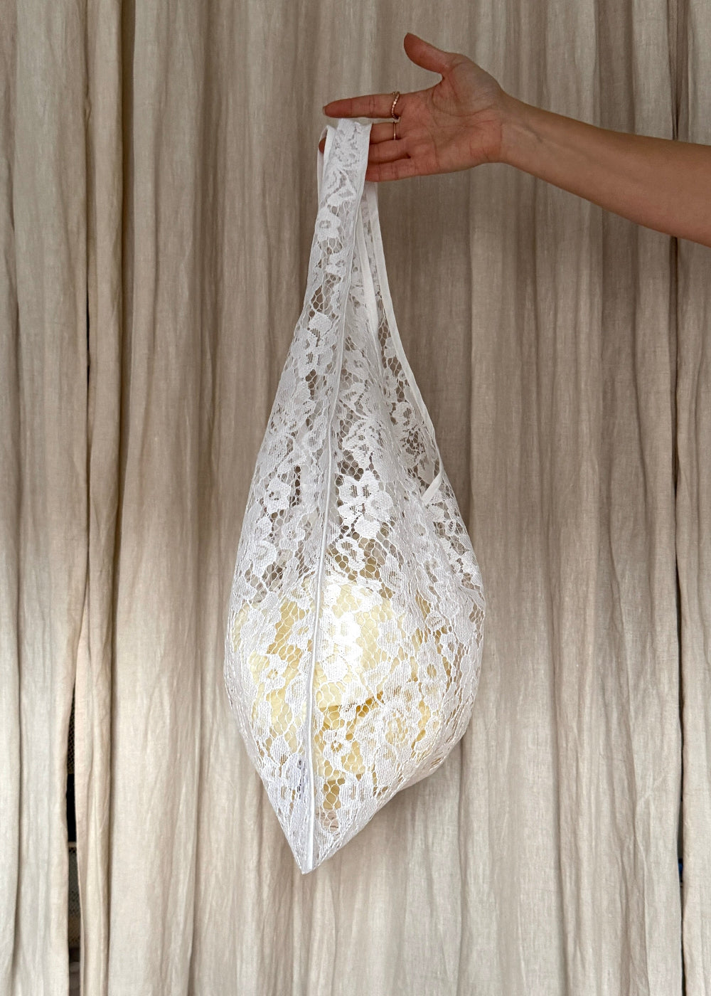 AMANDA BUGGE studio white lace tote bag lightweight and sheer design

